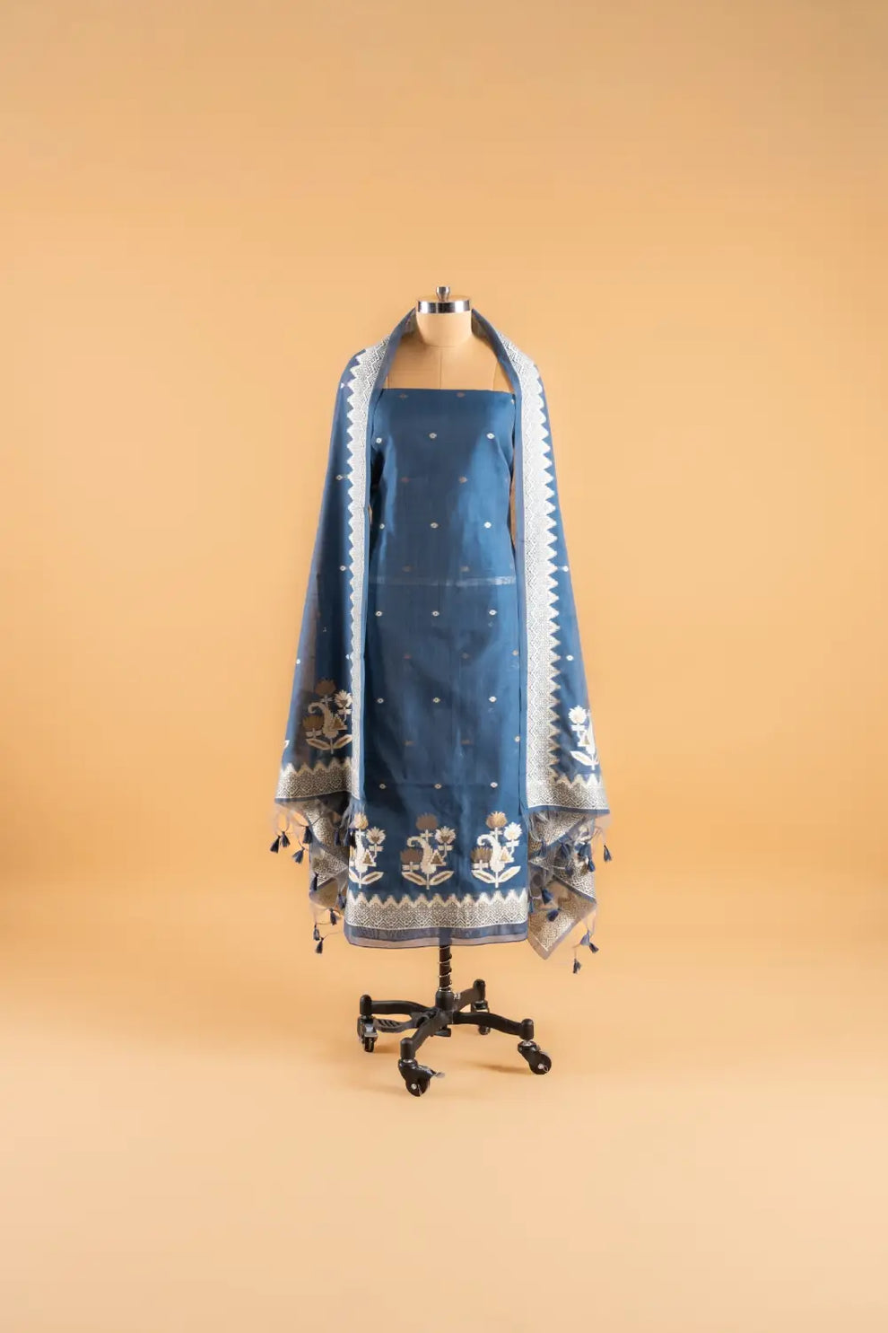 Jamdani Weaving Unstitched Suit
