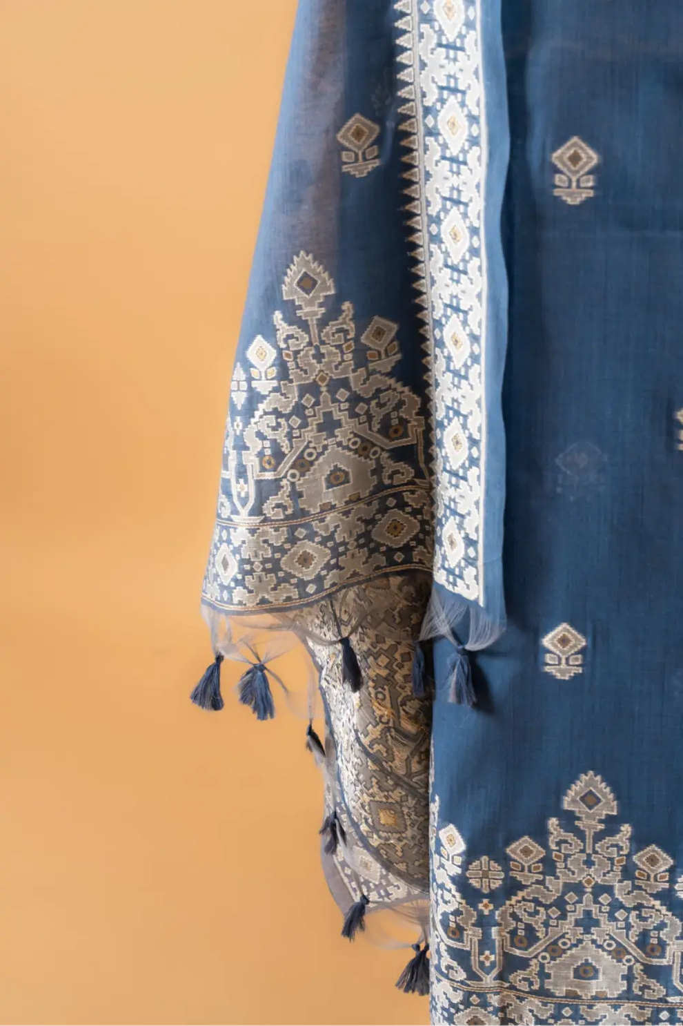 Jamdani Weaving Unstitched Suit
