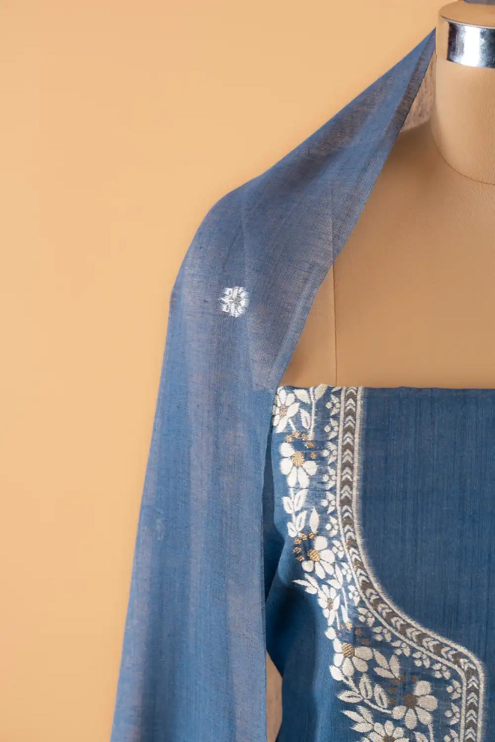 Jamdani Weaving Unstitched Suit